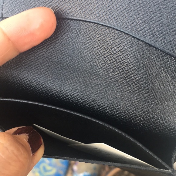 Louis Vuitton Cardholder Epi - Picture 6 of 9